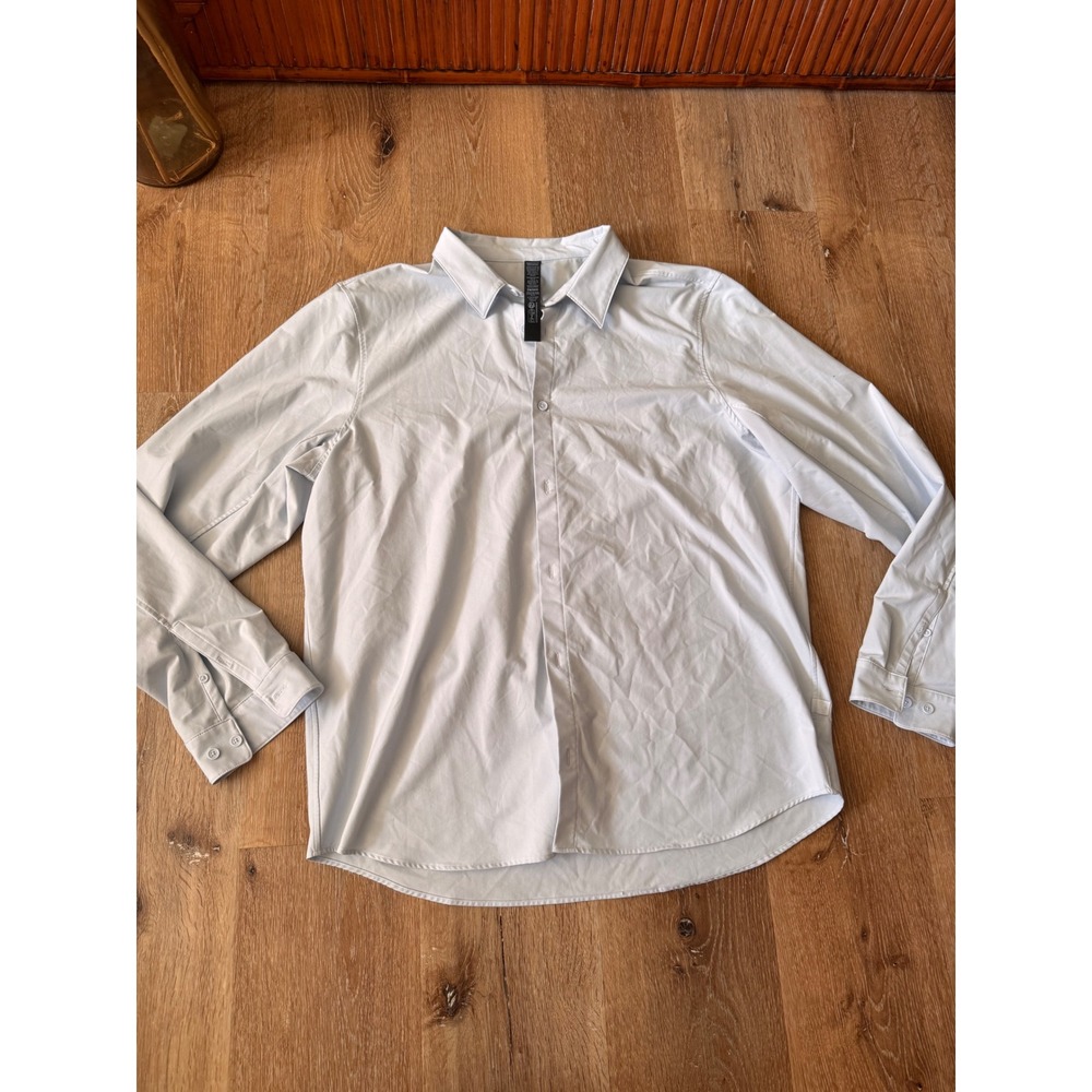 Lululemon Light Blue New Venture Blue Botton Down Long Sleeve Shirt Mens Size XL
